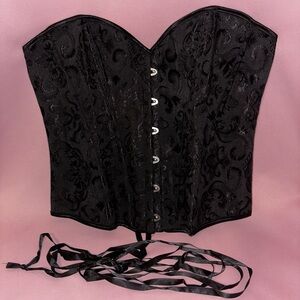 Black Corset 🕷️🕸️🖤